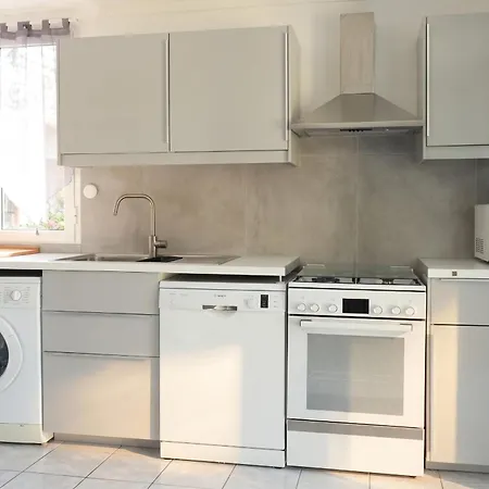 Cozy A Calenzana, 30 M² Avec Terrasse *